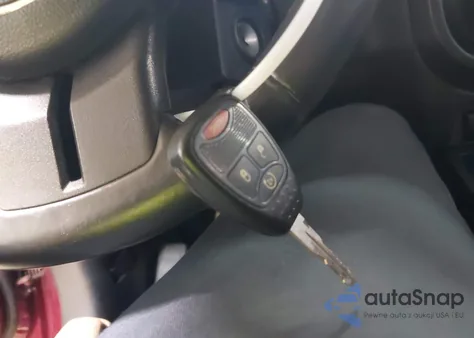 2012 Jeep Patriot Latitude z USA, uszkodzony, nr VIN 1C4NJRFB7CD621992